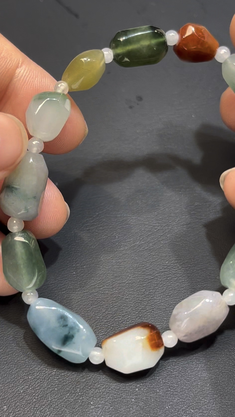 翡翠多寶手串 編號#666|不規則造型 多色碰撞|天然玉料 個性設計 收藏首選 7 翡翠多寶手串 編號#666|不規則造型 多色碰撞|天然玉料 個性設計 收藏首選 - Image 7