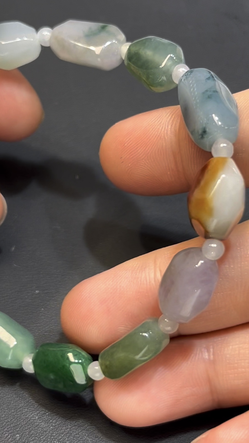 翡翠多寶手串 編號#666|不規則造型 多色碰撞|天然玉料 個性設計 收藏首選 9 翡翠多寶手串 編號#666|不規則造型 多色碰撞|天然玉料 個性設計 收藏首選 - Image 9