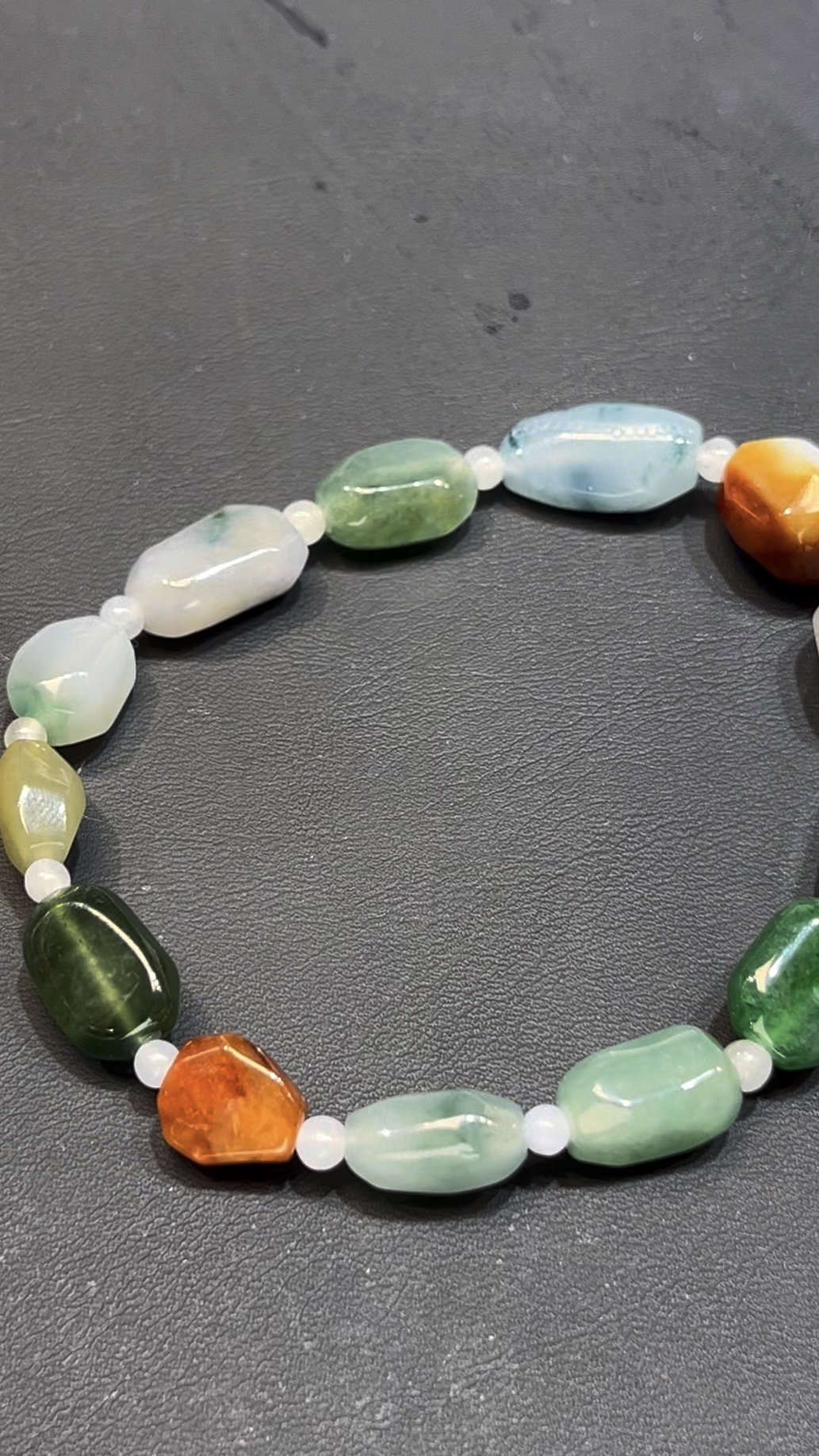 翡翠多寶手串 編號#666|不規則造型 多色碰撞|天然玉料 個性設計 收藏首選 10 翡翠多寶手串 編號#666|不規則造型 多色碰撞|天然玉料 個性設計 收藏首選 - Image 10