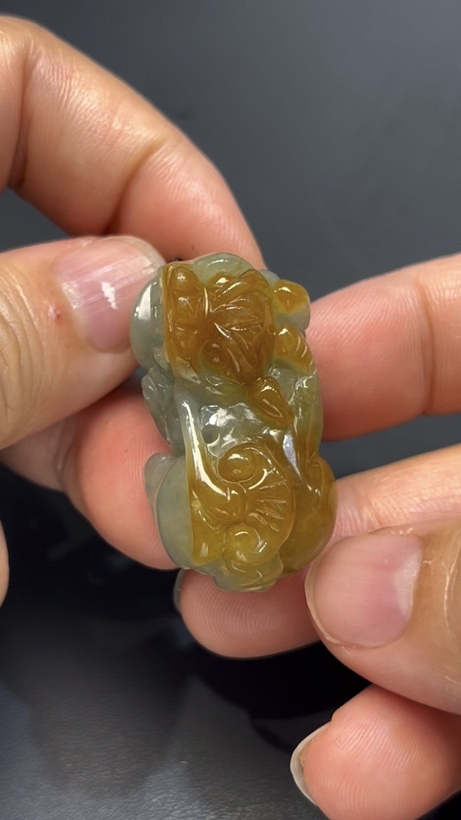 翡翠貔貅吊墜 編號#670|天然黃皮殼 招財首選|厚裝雕刻 收藏推薦 1 翡翠貔貅吊墜 編號#670|天然黃皮殼 招財首選|厚裝雕刻 收藏推薦