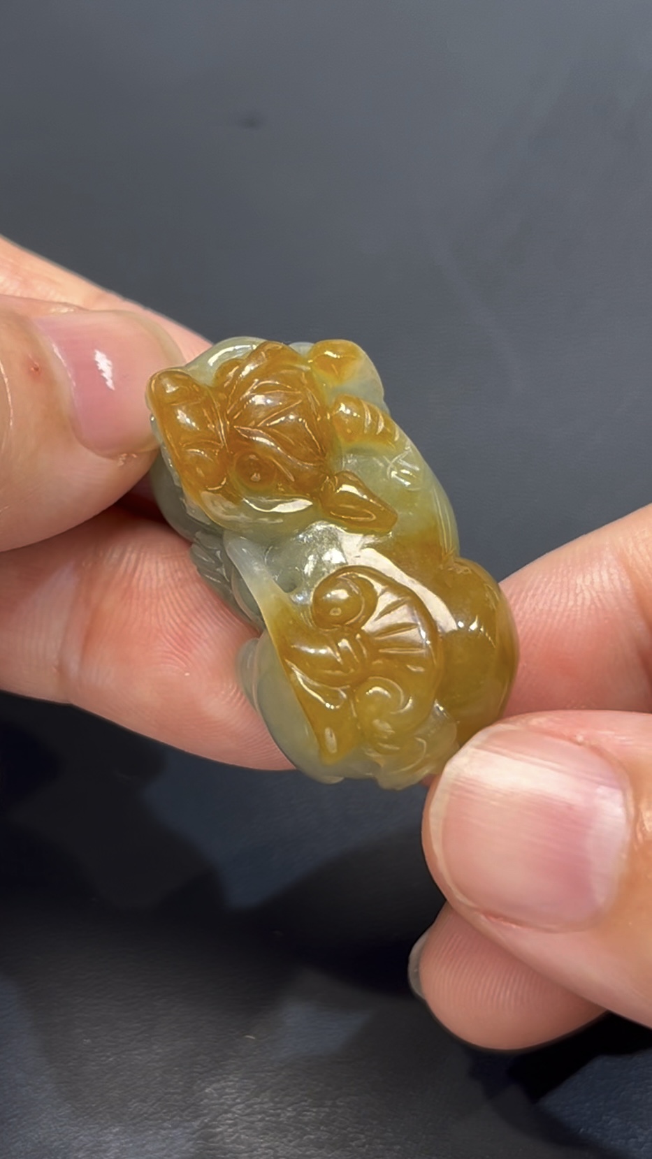 翡翠貔貅吊墜 編號#670|天然黃皮殼 招財首選|厚裝雕刻 收藏推薦 7 翡翠貔貅吊墜 編號#670|天然黃皮殼 招財首選|厚裝雕刻 收藏推薦 - Image 7