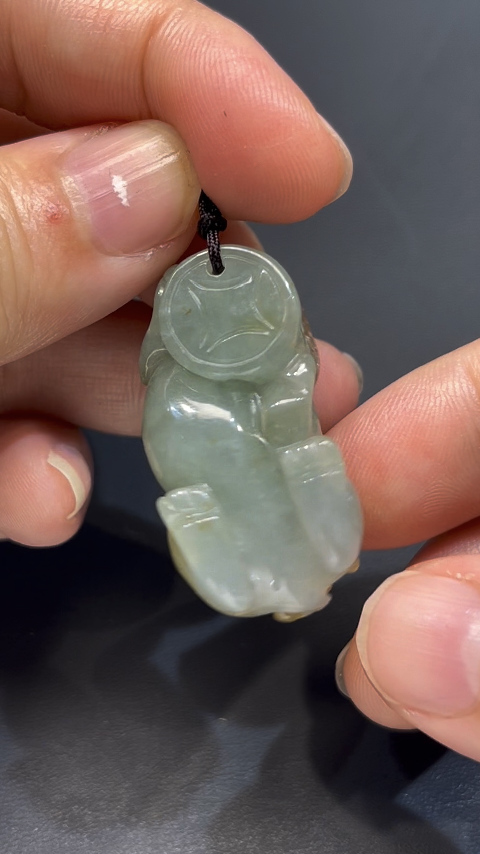 翡翠貔貅吊墜 編號#670|天然黃皮殼 招財首選|厚裝雕刻 收藏推薦 9 翡翠貔貅吊墜 編號#670|天然黃皮殼 招財首選|厚裝雕刻 收藏推薦 - Image 9