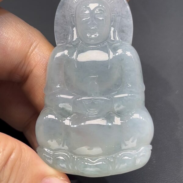 翡翠正裝觀音吊墜 編號#674｜種水極佳 坐蓮花座｜厚裝雕刻 收藏首選