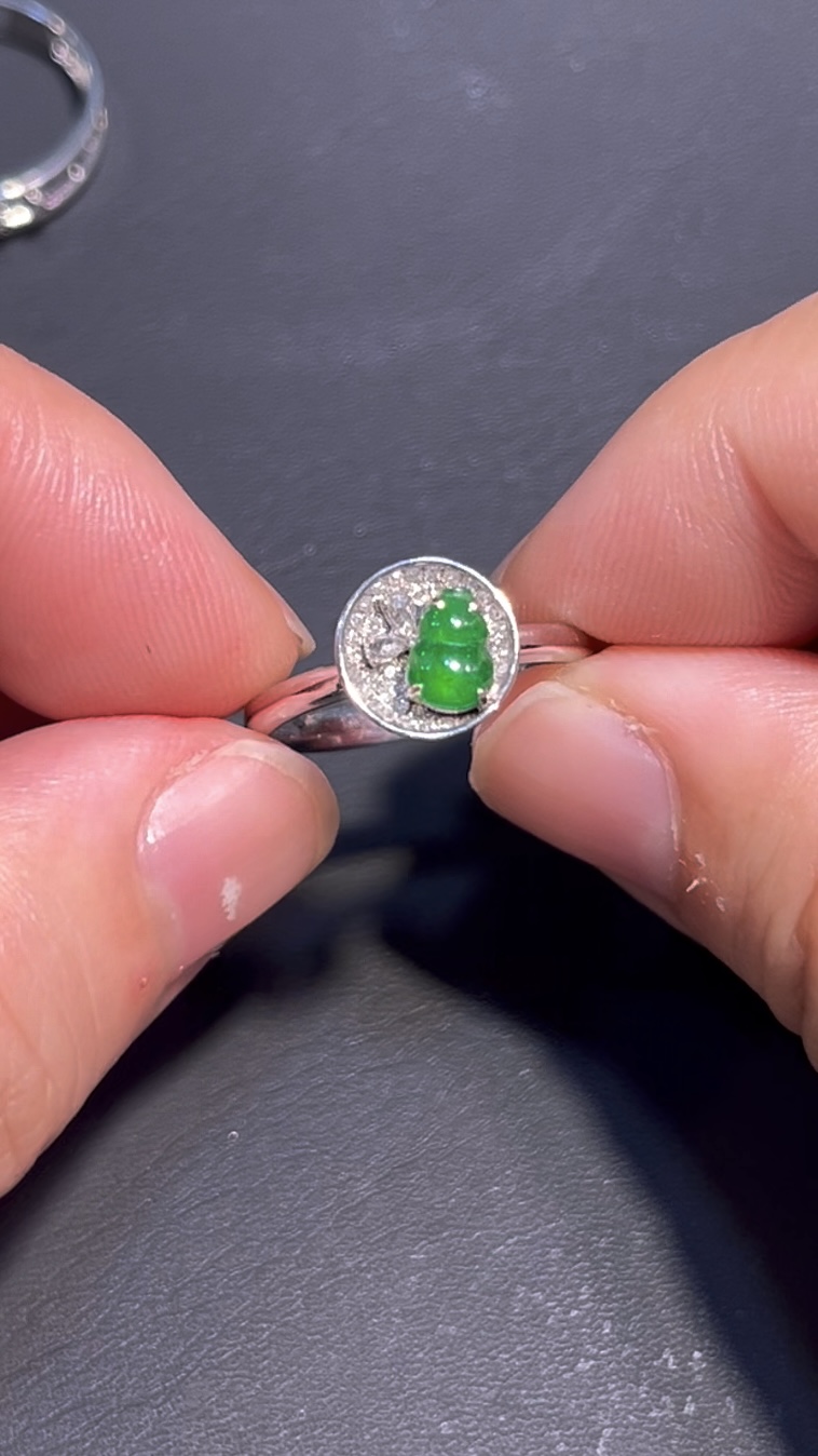 翡翠葫蘆戒指 編號#686|18K金鑲嵌|碗形設計 福祿寓意 收藏推薦 8 翡翠葫蘆戒指 編號#686|18K金鑲嵌|碗形設計 福祿寓意 收藏推薦 - Image 8