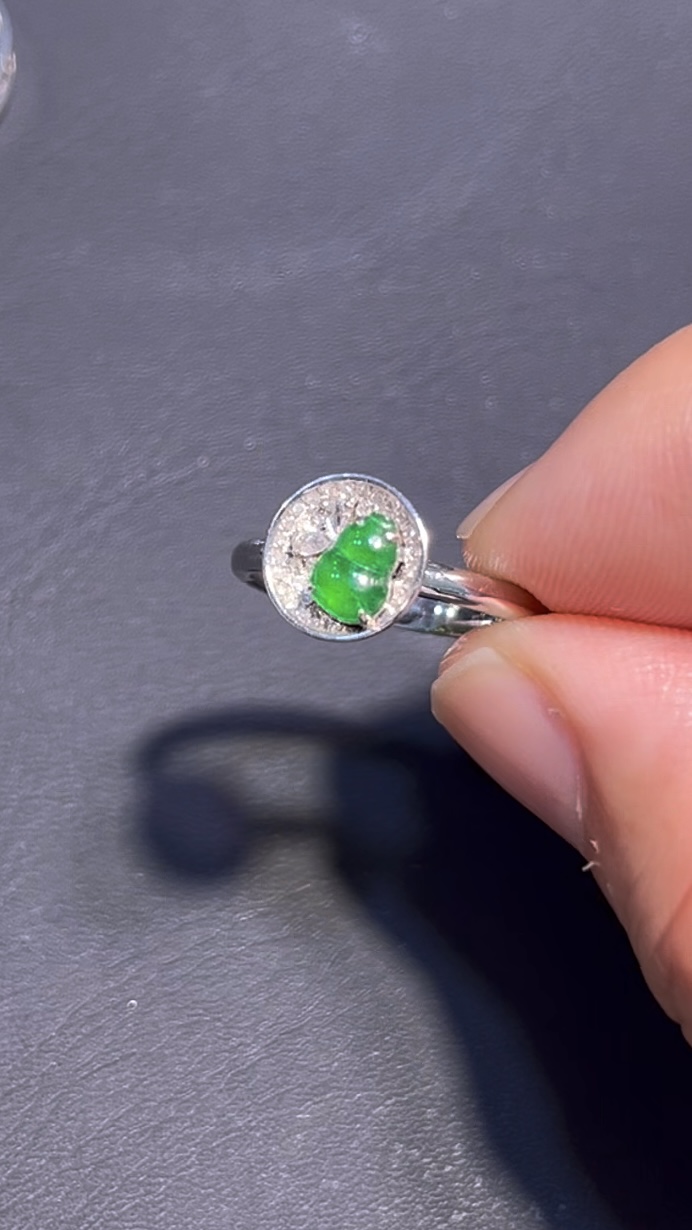 翡翠葫蘆戒指 編號#686|18K金鑲嵌|碗形設計 福祿寓意 收藏推薦 9 翡翠葫蘆戒指 編號#686|18K金鑲嵌|碗形設計 福祿寓意 收藏推薦 - Image 9