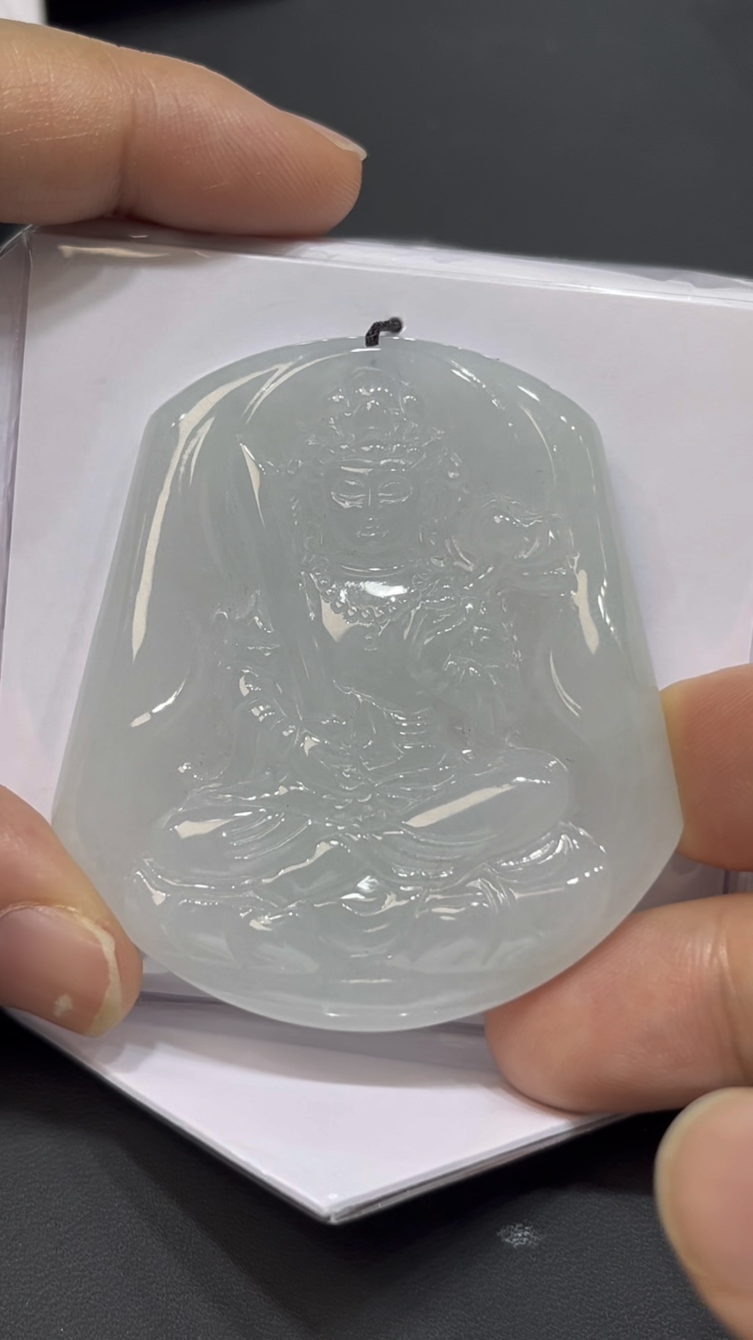 翡翠文殊菩薩吊墜|白玉好水頭 × 智慧劍與蓮花手勢 × 男士正裝首選|性價比翡翠推薦 #727 6 翡翠文殊菩薩吊墜|白玉好水頭 × 智慧劍與蓮花手勢 × 男士正裝首選|性價比翡翠推薦 #727 - Image 6