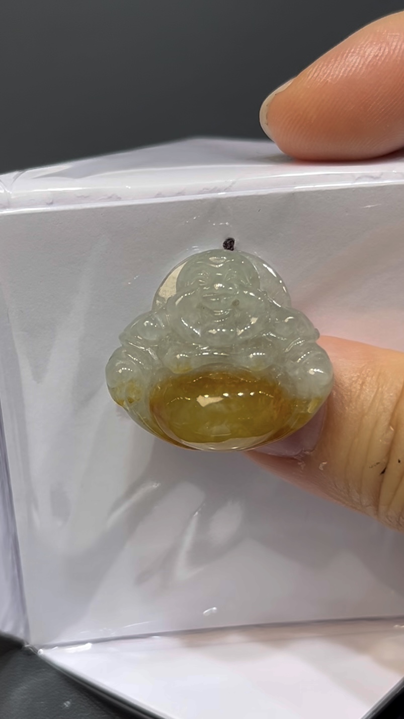 翡翠佛公吊墜|黃翡肚子點綴 × 女士小巧精品 × 福氣滿滿 × 性價比之選|吉祥翡翠推薦 #736 3 翡翠佛公吊墜|黃翡肚子點綴 × 女士小巧精品 × 福氣滿滿 × 性價比之選|吉祥翡翠推薦 #736 - Image 3