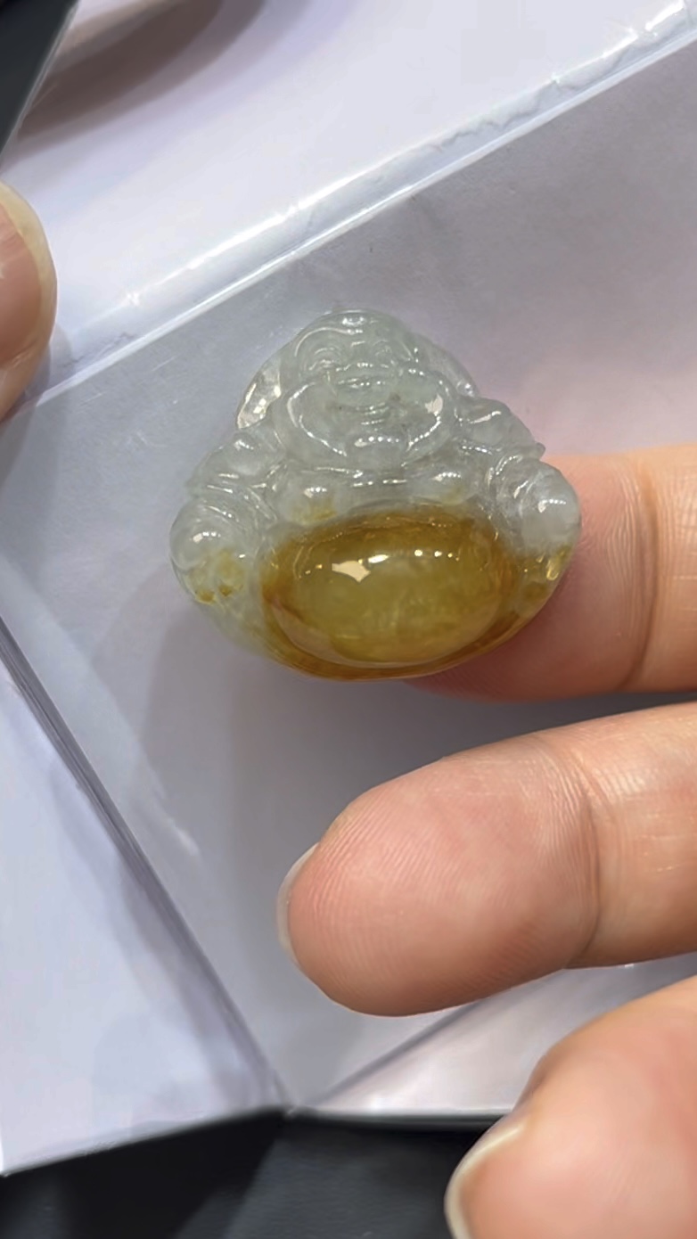 翡翠佛公吊墜|黃翡肚子點綴 × 女士小巧精品 × 福氣滿滿 × 性價比之選|吉祥翡翠推薦 #736 5 翡翠佛公吊墜|黃翡肚子點綴 × 女士小巧精品 × 福氣滿滿 × 性價比之選|吉祥翡翠推薦 #736 - Image 5