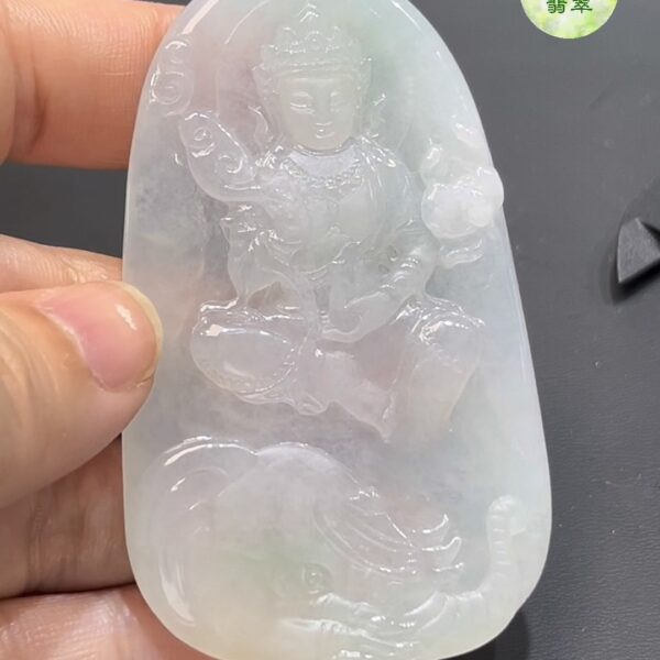 翡翠普賢菩薩吊墜 編號#768｜冰潤玉質 × 莊嚴法相｜靈性守護 限量推薦