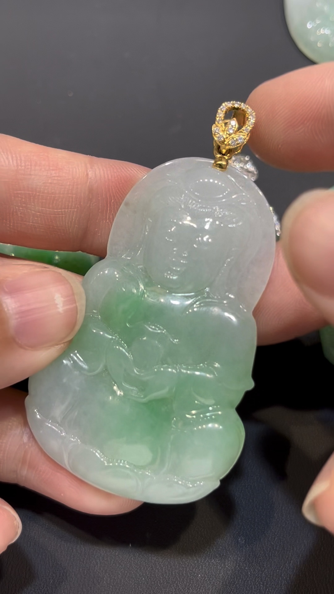 翡翠觀音吊墜|老坑玉料 × 官印造型 × 男士守護 × 大器觀音 × 仕途寓意精品|翡翠推薦 #779 2 翡翠觀音吊墜|老坑玉料 × 官印造型 × 男士守護 × 大器觀音 × 仕途寓意精品|翡翠推薦 #779 - Image 2
