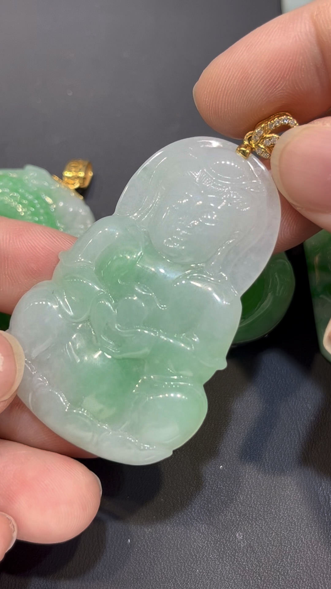 翡翠觀音吊墜|老坑玉料 × 官印造型 × 男士守護 × 大器觀音 × 仕途寓意精品|翡翠推薦 #779 3 翡翠觀音吊墜|老坑玉料 × 官印造型 × 男士守護 × 大器觀音 × 仕途寓意精品|翡翠推薦 #779 - Image 3