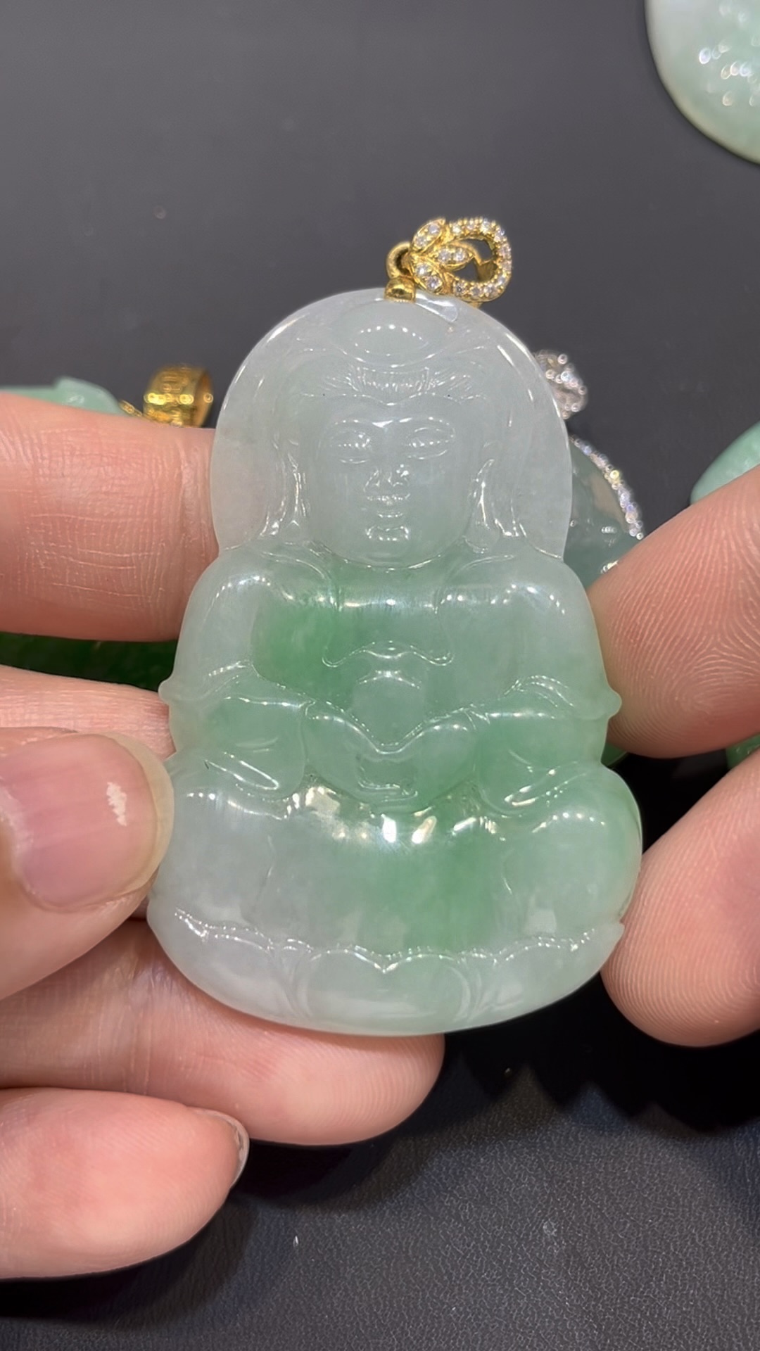 翡翠觀音吊墜|老坑玉料 × 官印造型 × 男士守護 × 大器觀音 × 仕途寓意精品|翡翠推薦 #779 5 翡翠觀音吊墜|老坑玉料 × 官印造型 × 男士守護 × 大器觀音 × 仕途寓意精品|翡翠推薦 #779 - Image 5