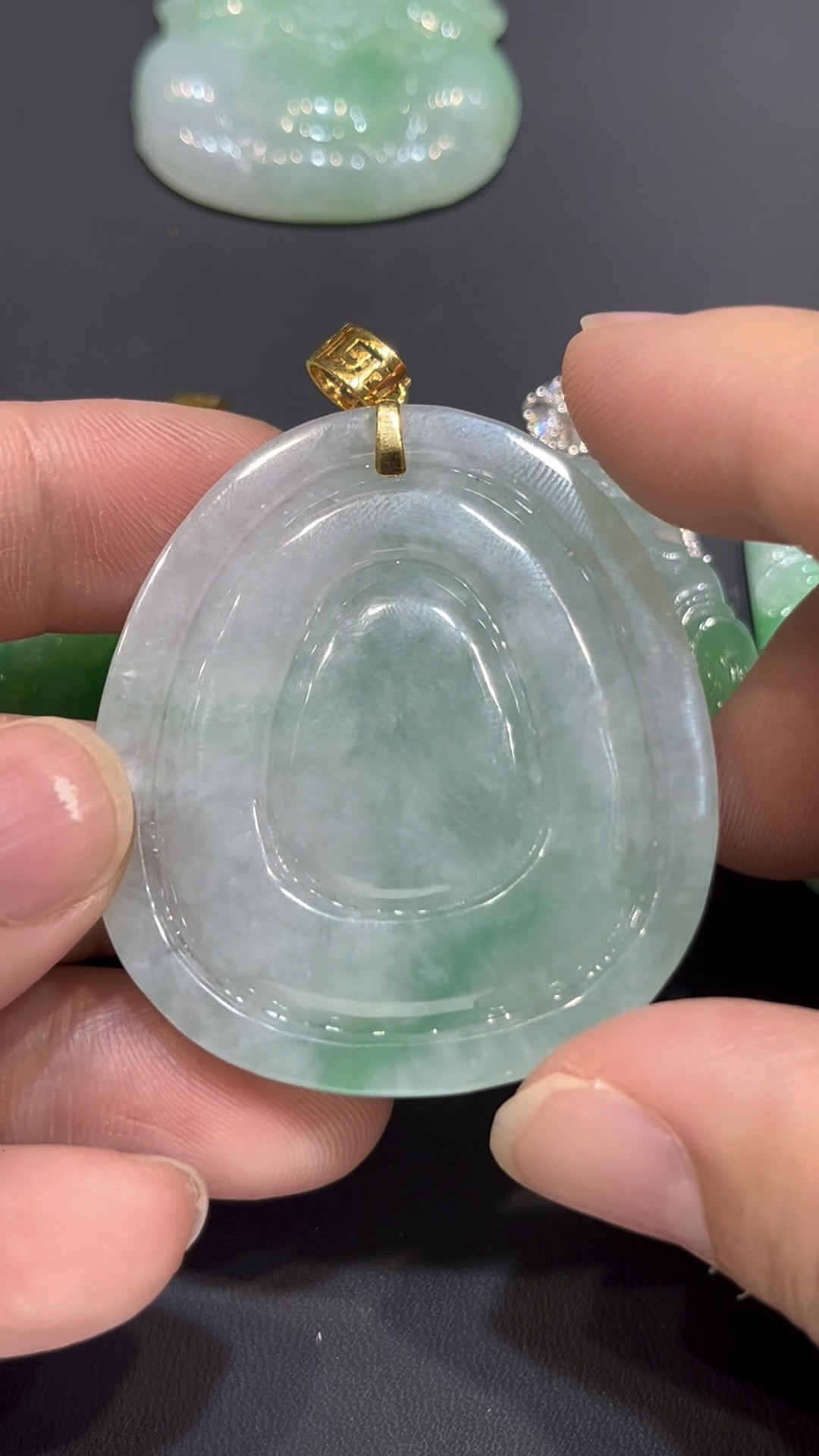 翡翠黃財神吊墜|招財進寶 × 18K黃金扣鑲嵌 × 守護財運 × 吉祥精品推薦|翡翠推薦 #780 7 翡翠黃財神吊墜|招財進寶 × 18K黃金扣鑲嵌 × 守護財運 × 吉祥精品推薦|翡翠推薦 #780 - Image 7