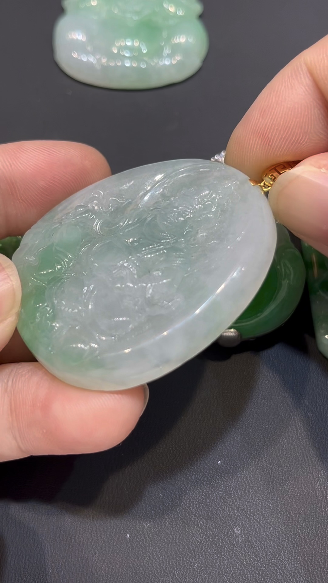 翡翠黃財神吊墜|招財進寶 × 18K黃金扣鑲嵌 × 守護財運 × 吉祥精品推薦|翡翠推薦 #780 6 翡翠黃財神吊墜|招財進寶 × 18K黃金扣鑲嵌 × 守護財運 × 吉祥精品推薦|翡翠推薦 #780 - Image 6