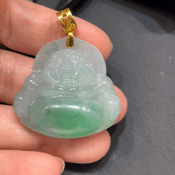 翡翠佛公吊墜｜香港舊工 × 聖光大器 × 肚帶翠綠 × 18K黃金扣鑲嵌｜翡翠推薦 #787