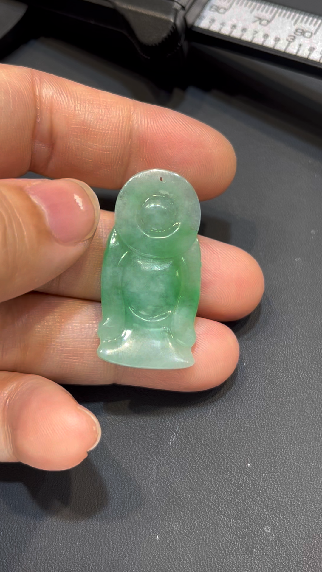 翡翠站佛吊墜|冰透玉料 × 小巧精緻 × 色澤清亮 × 堅定守護寓意|翡翠推薦 #789 10 翡翠站佛吊墜|冰透玉料 × 小巧精緻 × 色澤清亮 × 堅定守護寓意|翡翠推薦 #789 - Image 10