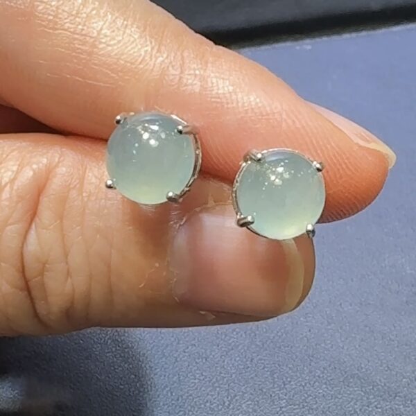 翡翠蛋面耳環｜淺藍危地馬拉翡翠 × 925銀托 × 簡約設計 × 種水佳推薦 #48501