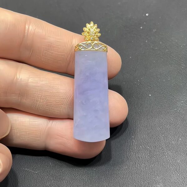 翡翠無事牌｜緬甸翡翠 × 紫羅蘭色 × 18K黃金扣頭 × 吉祥守護推薦 #819