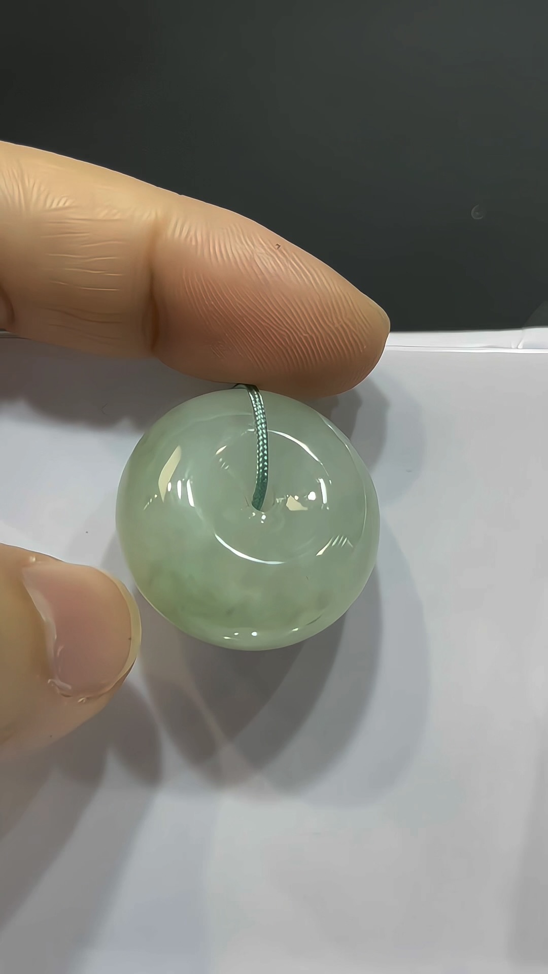 翡翠平安扣|緬甸翡翠 × 算盤子造型 × 種好細膩 × 平安財富寓意推薦 #829 6 翡翠平安扣|緬甸翡翠 × 算盤子造型 × 種好細膩 × 平安財富寓意推薦 #829 - Image 6