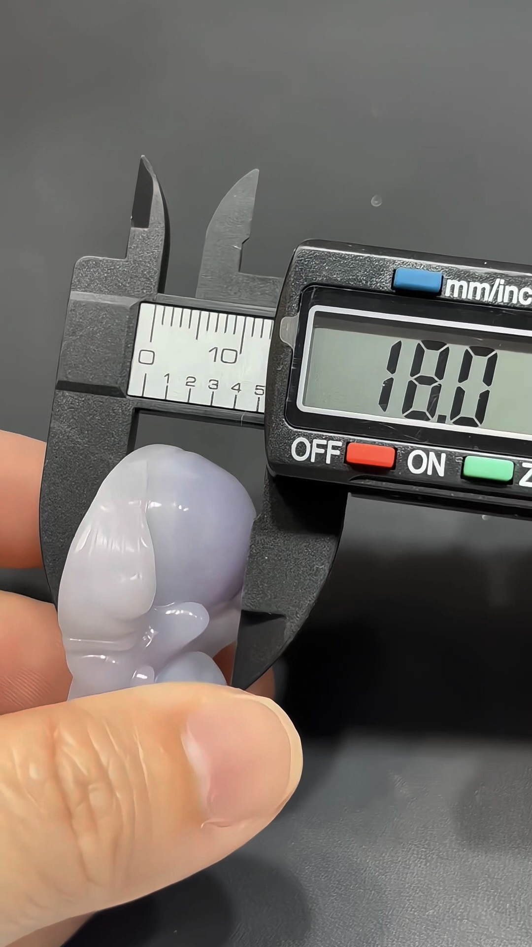 翡翠大佛|緬甸翡翠 × 紫羅蘭色 × 特大尺寸 × 種好細膩推薦 #832 10 翡翠大佛|緬甸翡翠 × 紫羅蘭色 × 特大尺寸 × 種好細膩推薦 #832 - Image 10