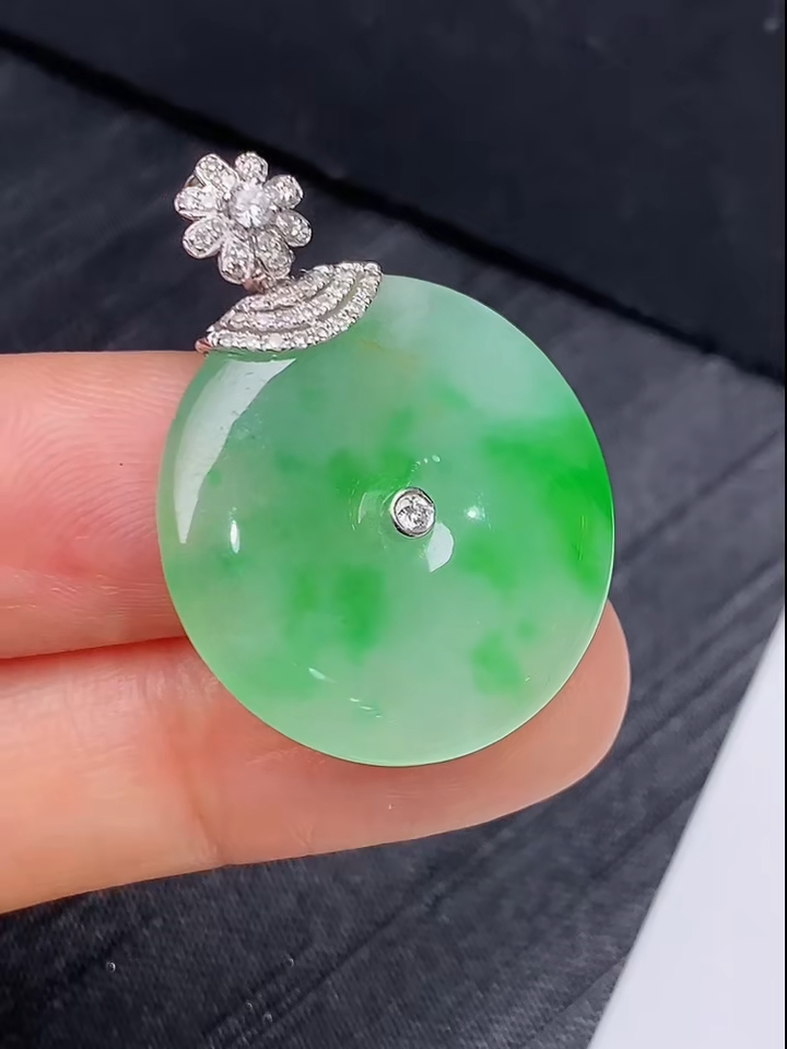 翡翠18K鑲鑽平安扣吊墜|守護平安吉祥 #850 2 翡翠18K鑲鑽平安扣吊墜|守護平安吉祥 #850 - Image 2