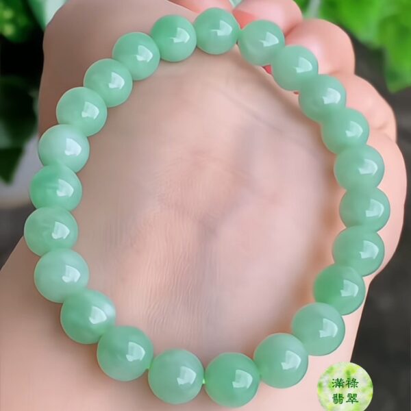 淺綠翡翠圓珠手串｜晶瑩透亮 清新典雅