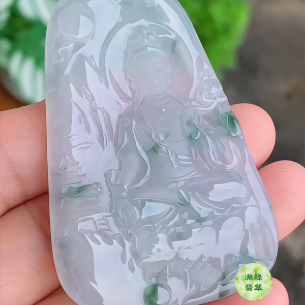 翡翠飄花觀音吊墜｜慈悲守護 靈動雅緻