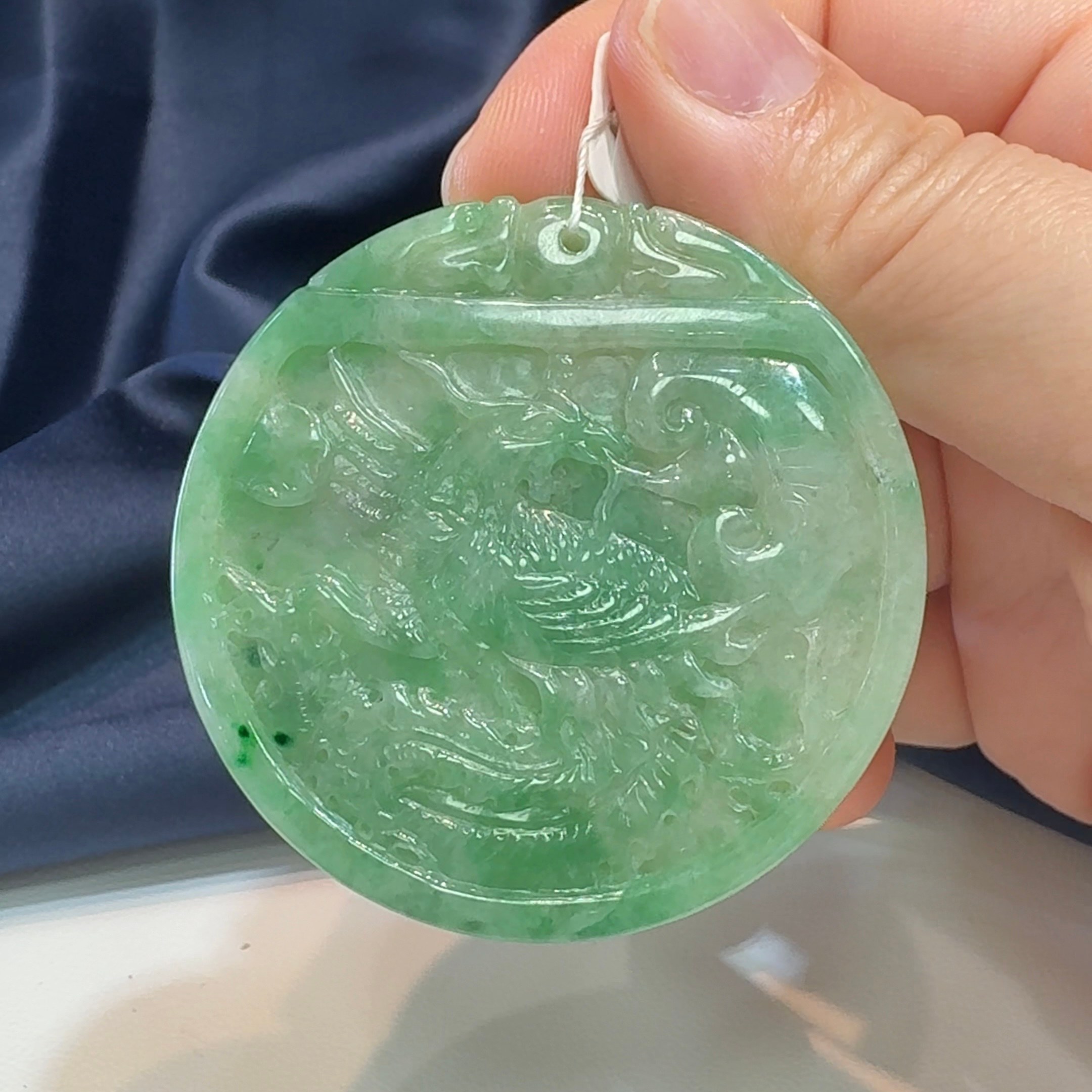 【滿綠翡翠鳳牌】天然緬甸A貨玉器吊墜(附香港翡翠證書)|滿祿翡翠 M42747 3 滿祿翡翠 - 天然緬甸A貨滿綠翡翠鳳牌吊墜 M42747