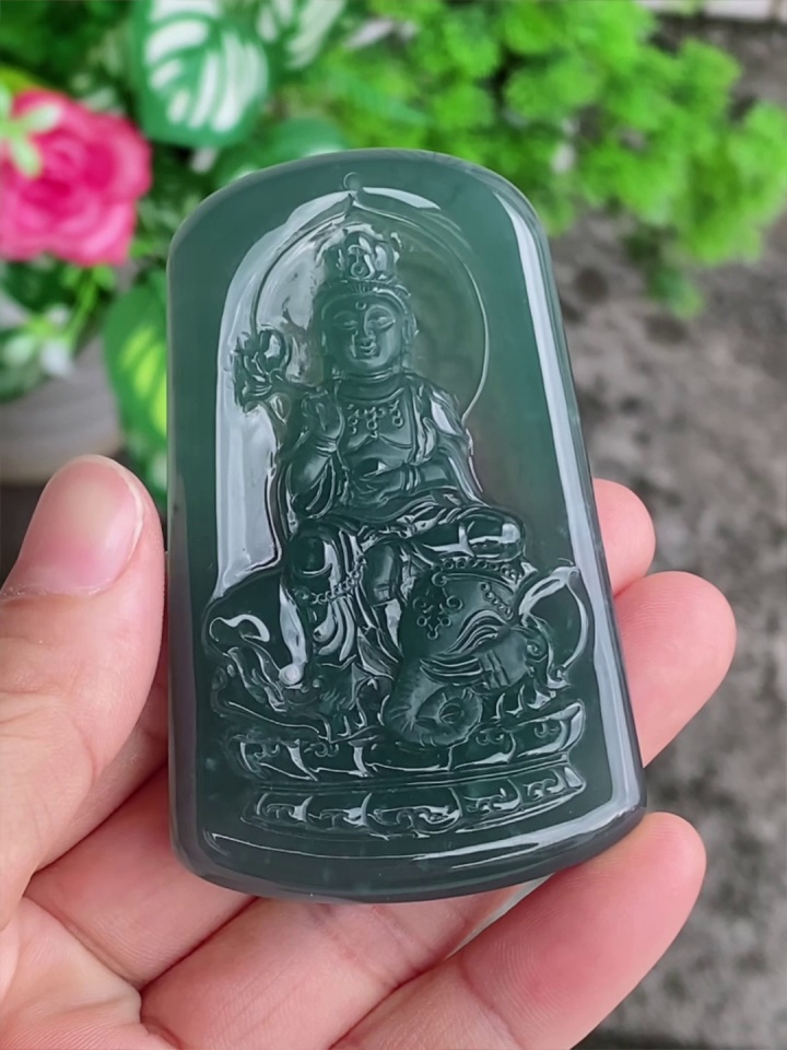 天然緬甸翡翠】老種藍水普賢菩薩吊墜|70mm大件厚裝|香港翡翠網店精選推薦 象徵大行大願 2 天然緬甸翡翠】老種藍水普賢菩薩吊墜|70mm大件厚裝|香港翡翠網店精選推薦 象徵大行大願 - Image 2