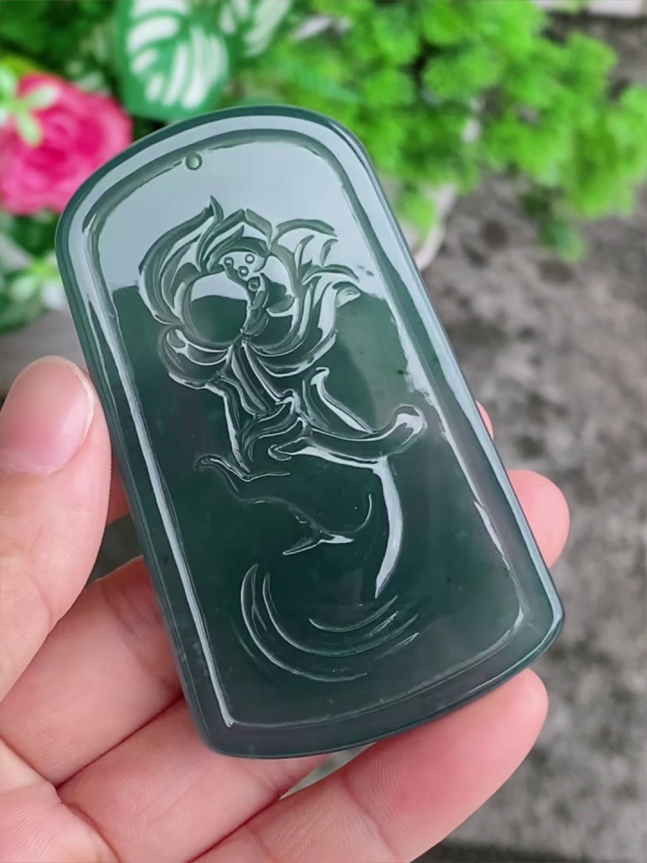 天然緬甸翡翠】老種藍水普賢菩薩吊墜|70mm大件厚裝|香港翡翠網店精選推薦 象徵大行大願 7 天然緬甸翡翠】老種藍水普賢菩薩吊墜|70mm大件厚裝|香港翡翠網店精選推薦 象徵大行大願 - Image 7