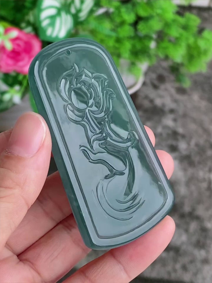 天然緬甸翡翠】老種藍水普賢菩薩吊墜|70mm大件厚裝|香港翡翠網店精選推薦 象徵大行大願 8 天然緬甸翡翠】老種藍水普賢菩薩吊墜|70mm大件厚裝|香港翡翠網店精選推薦 象徵大行大願 - Image 8