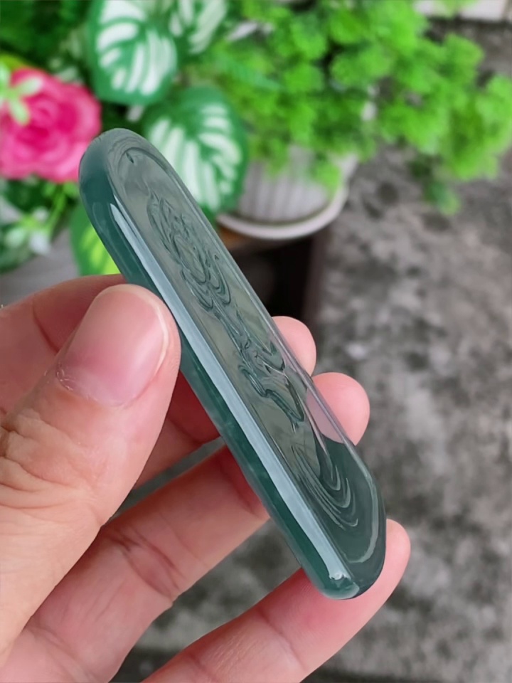 天然緬甸翡翠】老種藍水普賢菩薩吊墜|70mm大件厚裝|香港翡翠網店精選推薦 象徵大行大願 9 天然緬甸翡翠】老種藍水普賢菩薩吊墜|70mm大件厚裝|香港翡翠網店精選推薦 象徵大行大願 - Image 9