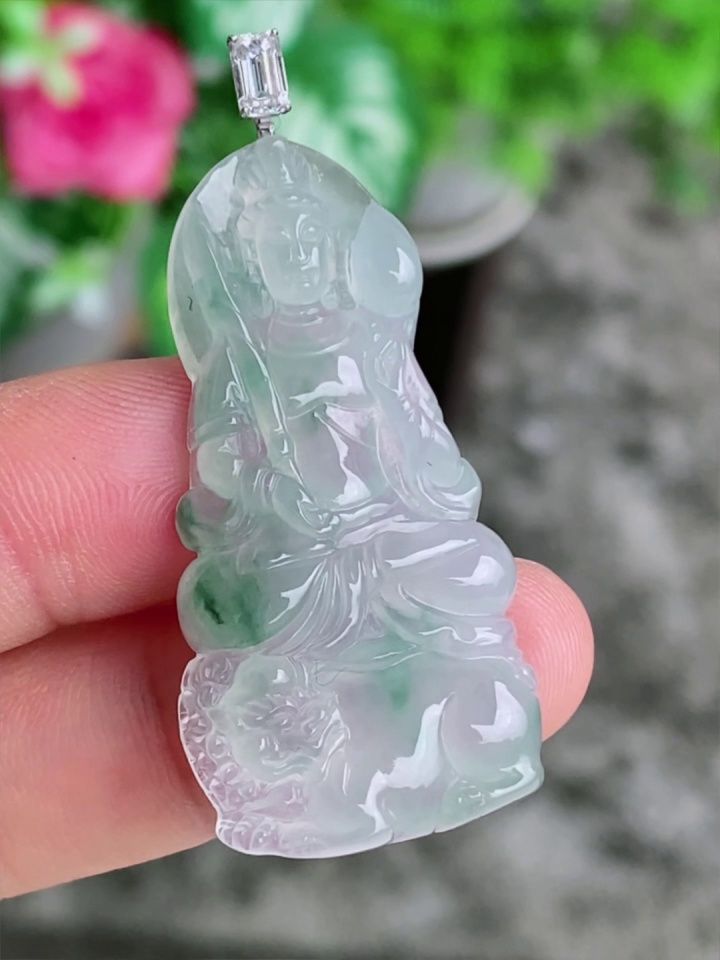 天然緬甸翡翠】18K金扣頭飄花文殊菩薩吊墜|清秀內斂種老底淨|香港翡翠網店精選推薦 象徵大智大慧 3 天然緬甸翡翠】18K金扣頭飄花文殊菩薩吊墜|清秀內斂種老底淨|香港翡翠網店精選推薦 象徵大智大慧 - Image 3