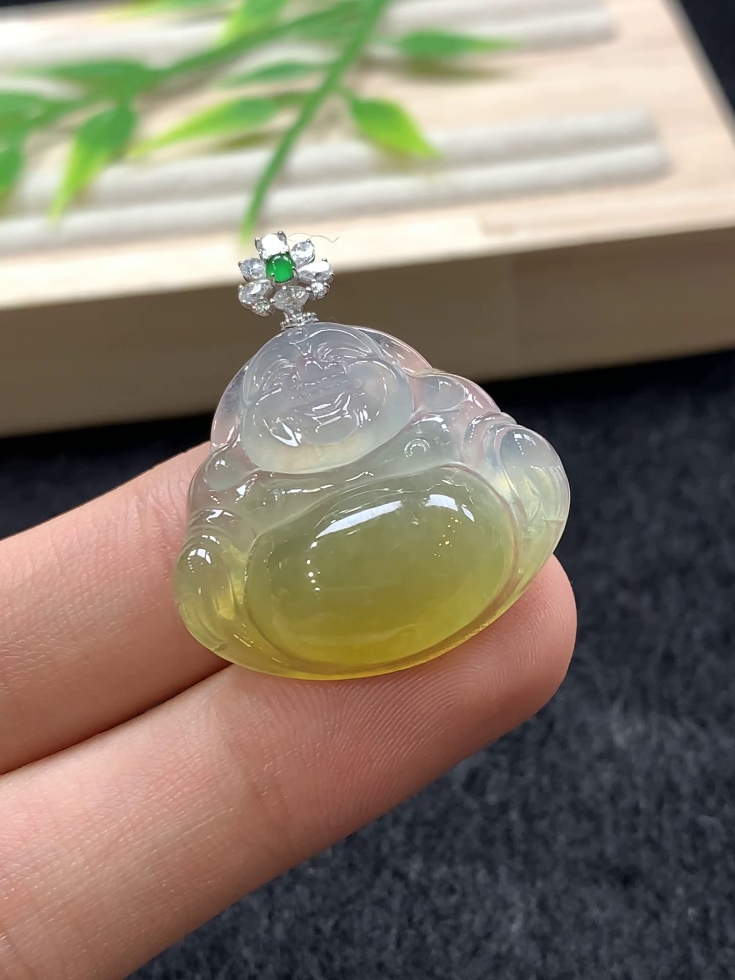 【天然緬甸翡翠】冰黃翡佛公吊墜|18K金扣頭肚里藏金飽滿圓潤 5 【天然緬甸翡翠】冰黃翡佛公吊墜|18K金扣頭肚里藏金飽滿圓潤 - Image 5