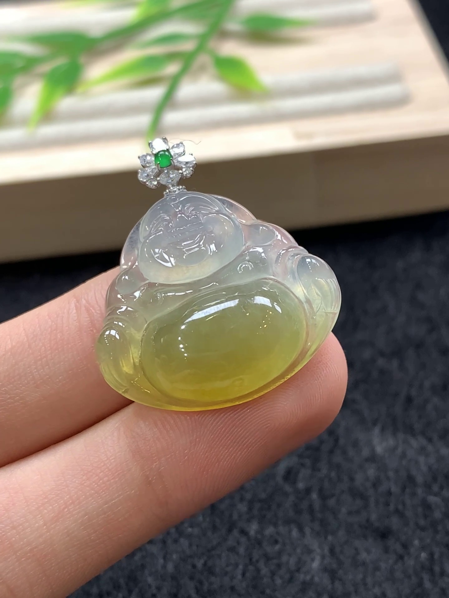 【天然緬甸翡翠】冰黃翡佛公吊墜|18K金扣頭肚里藏金飽滿圓潤 6 【天然緬甸翡翠】冰黃翡佛公吊墜|18K金扣頭肚里藏金飽滿圓潤 - Image 6