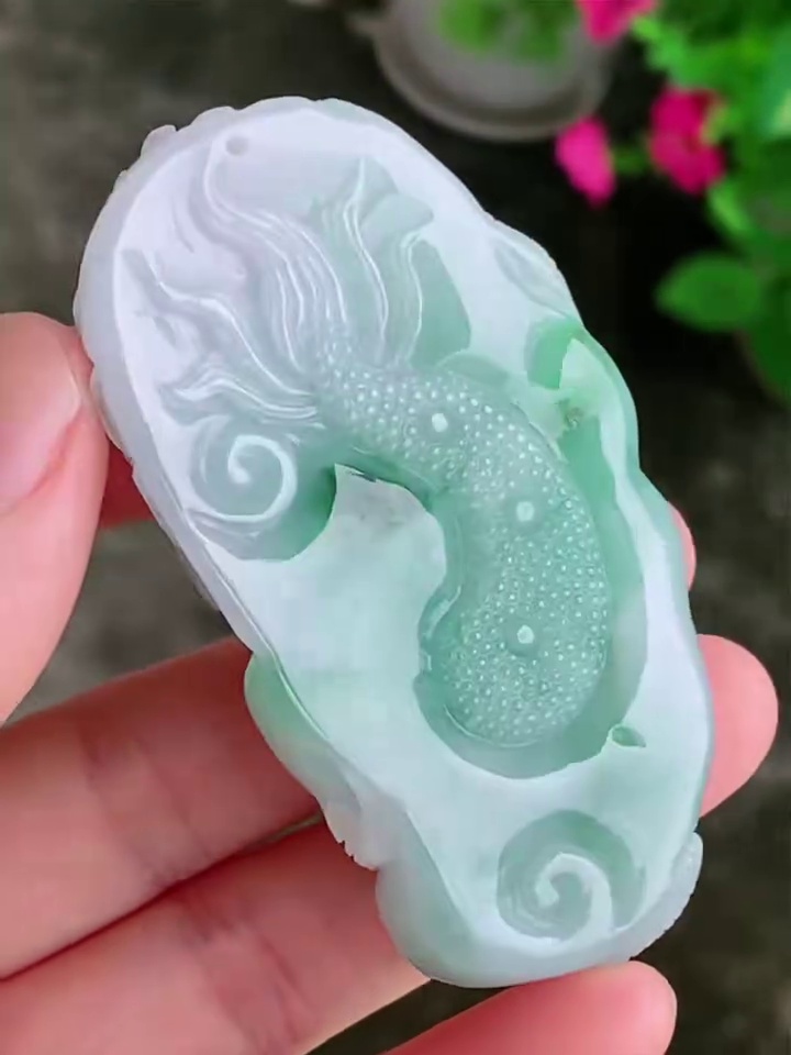 天然A貨翡翠【龍吐珠】龍牌吊墜 65.5mm|滿祿翡翠 8 天然A貨翡翠【龍吐珠】龍牌吊墜 65.5mm|滿祿翡翠 - Image 8