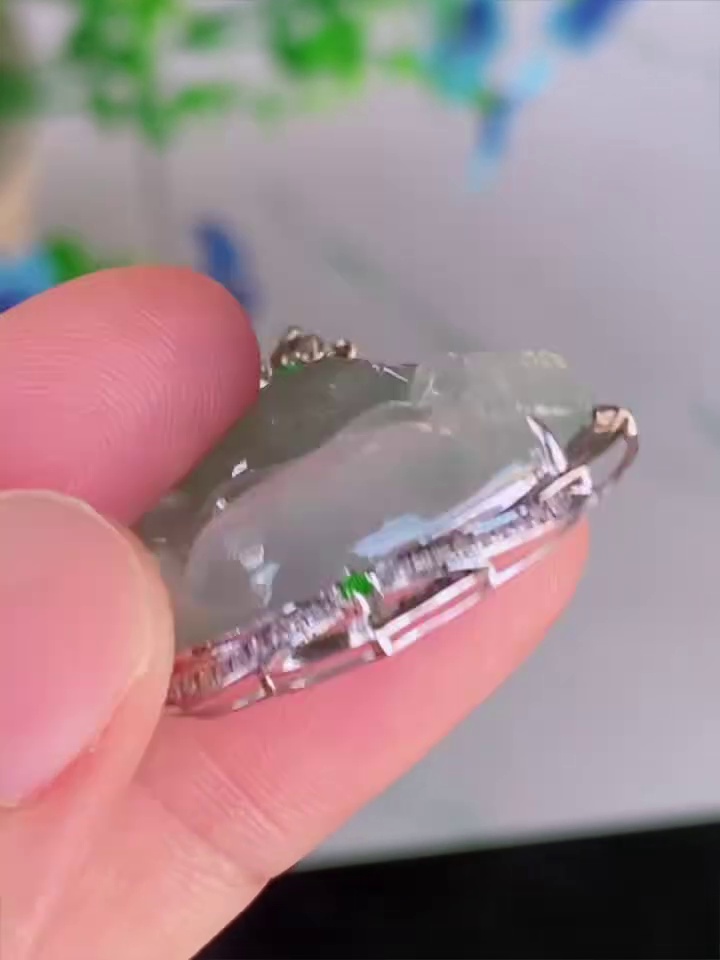 【18K金鑽石鑲嵌】天然 A 貨翡翠玉佛吊墜 32.2mm|彌勒佛 圍鑽精雕|滿祿翡翠 5 【18K金鑽石鑲嵌】天然 A 貨翡翠玉佛吊墜 32.2mm|彌勒佛 圍鑽精雕|滿祿翡翠 - Image 5