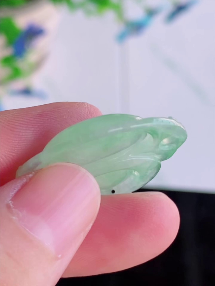 糯冰種淺綠玉佛天然 A 貨翡翠彌勒佛吊墜 29.5mm|清美溫潤 招福保平安|滿祿翡翠 6 糯冰種淺綠玉佛天然 A 貨翡翠彌勒佛吊墜 29.5mm|清美溫潤 招福保平安|滿祿翡翠 - Image 6