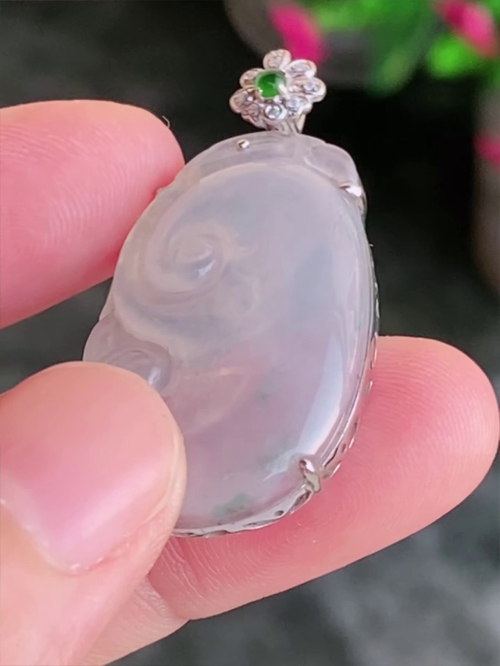 【如意】18K 金鑲嵌天然 A 貨翡翠如意吊墜 37mm|精工細作・事事如意・高性價比 4 【如意】18K 金鑲嵌天然 A 貨翡翠如意吊墜 37mm|精工細作・事事如意・高性價比 - Image 4