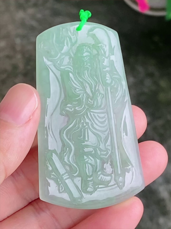 【關公】天然 A 貨翡翠護身關公吊墜 58mm|忠義千秋・招財辟邪・淺綠清爽 2 【關公】天然 A 貨翡翠護身關公吊墜 58mm|忠義千秋・招財辟邪・淺綠清爽 - Image 2