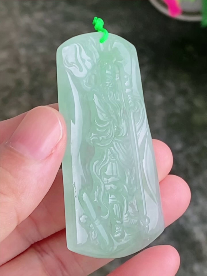 【關公】天然 A 貨翡翠護身關公吊墜 58mm|忠義千秋・招財辟邪・淺綠清爽 3 【關公】天然 A 貨翡翠護身關公吊墜 58mm|忠義千秋・招財辟邪・淺綠清爽 - Image 3