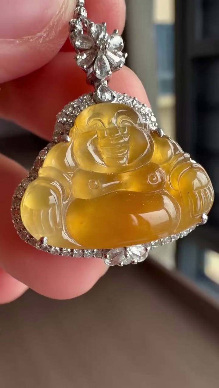 【佛公】18K 金鑽石豪華鑲嵌滿冰黃翡佛公吊墜 25mm|笑口常開・滿冰黃翡・富貴吉祥 2 【佛公】18K 金鑽石豪華鑲嵌滿冰黃翡佛公吊墜 25mm|笑口常開・滿冰黃翡・富貴吉祥 - Image 2