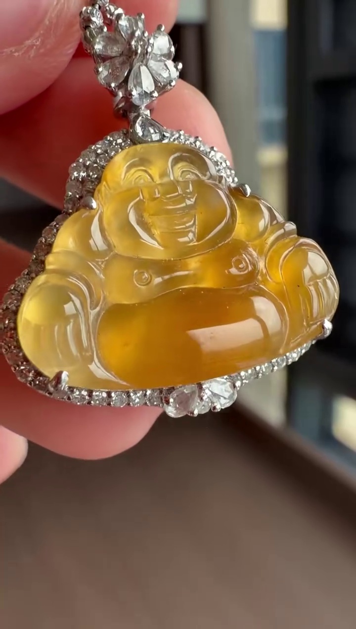 【佛公】18K 金鑽石豪華鑲嵌滿冰黃翡佛公吊墜 25mm|笑口常開・滿冰黃翡・富貴吉祥 5 【佛公】18K 金鑽石豪華鑲嵌滿冰黃翡佛公吊墜 25mm|笑口常開・滿冰黃翡・富貴吉祥 - Image 5