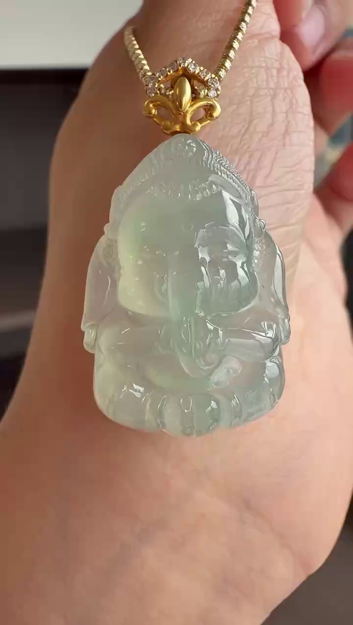 【象神】18K 金鑽石扣頭冰膠老種翡翠象神吊墜 28mm|智慧財神・老坑冰膠・福慧雙修 1 【象神】18K 金鑽石扣頭冰膠老種翡翠象神吊墜 28mm|智慧財神・老坑冰膠・福慧雙修