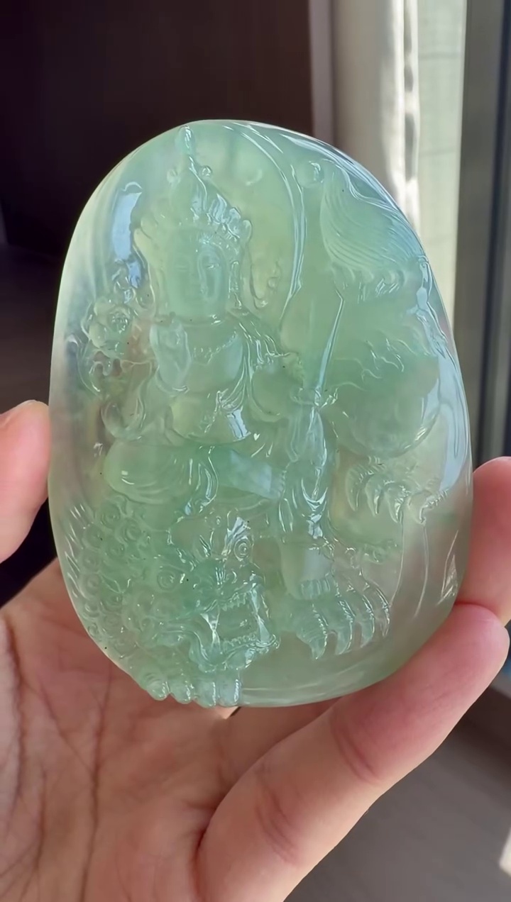 【文殊菩薩】手工精雕滿冰膠種帶底色大尺寸文殊菩薩吊墜 69mm|大智大勇・冰膠厚裝・實物超值 4 【文殊菩薩】手工精雕滿冰膠種帶底色大尺寸文殊菩薩吊墜 69mm|大智大勇・冰膠厚裝・實物超值 - Image 4