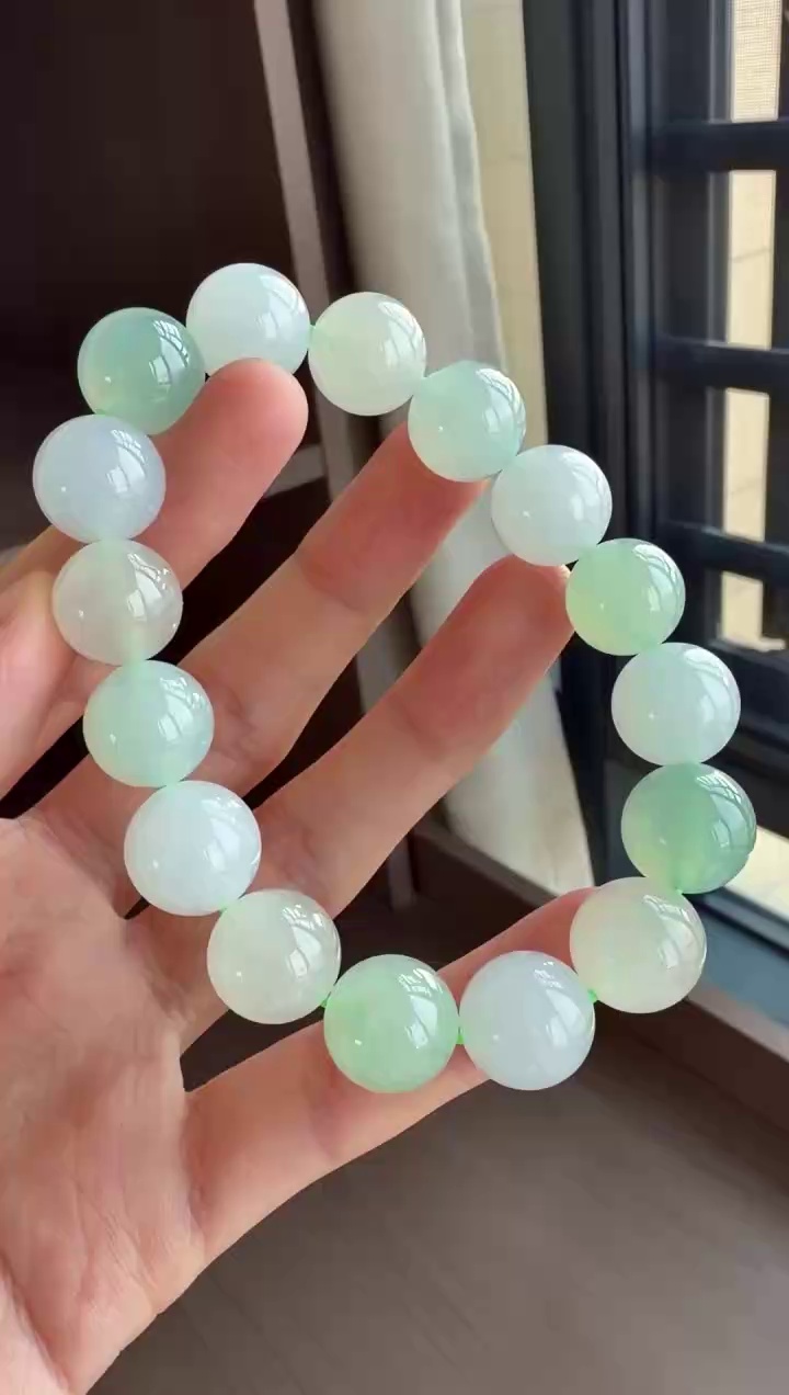 清爽清透圓潤大氣翡翠圓珠手串 12.5mm|冰潤清爽・顆顆圓潤・圓滿如意 1 清爽清透圓潤大氣翡翠圓珠手串 12.5mm|冰潤清爽・顆顆圓潤・圓滿如意