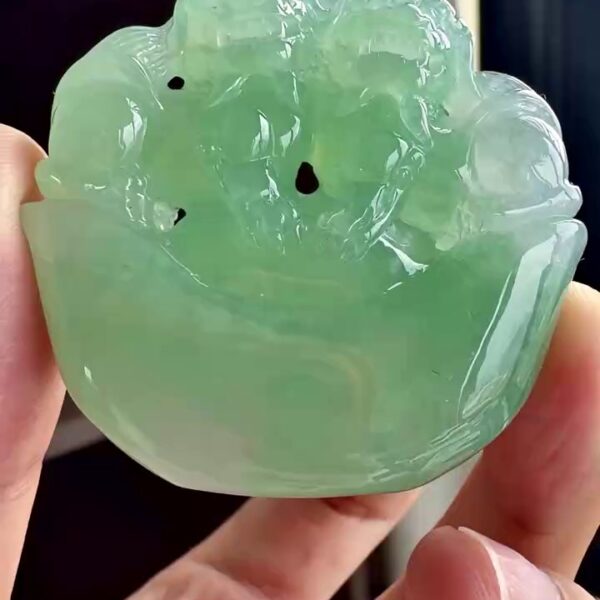 元寶雙獅立體雕工翡翠吊墜 44mm｜招財進寶・雙獅獻瑞・事事如意