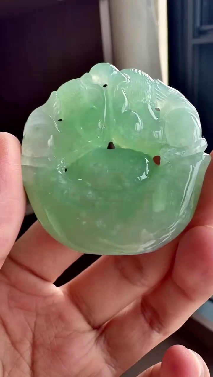 元寶雙獅立體雕工翡翠吊墜 44mm|招財進寶・雙獅獻瑞・事事如意 9 元寶雙獅立體雕工翡翠吊墜 44mm|招財進寶・雙獅獻瑞・事事如意 - Image 9