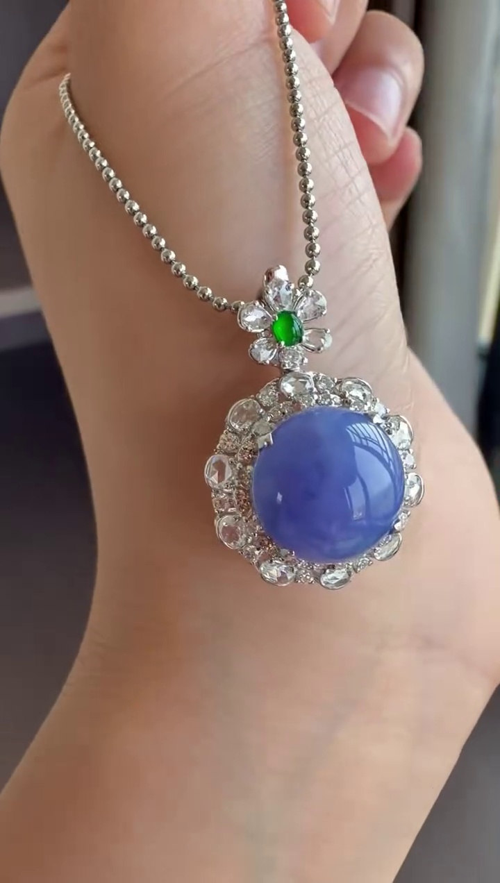 8K 金滿鑽豪華鑲嵌濃紫見光不死紫羅蘭兩用戒指/吊墜 25mm|皇家紫氣・一物多戴・雍容華貴 5 8K 金滿鑽豪華鑲嵌濃紫見光不死紫羅蘭兩用戒指/吊墜 25mm|皇家紫氣・一物多戴・雍容華貴 - Image 5