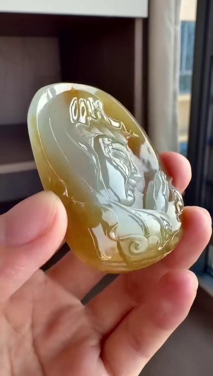 【觀音】天然冰黃翡俏色精雕厚裝觀音法相吊墜 51mm|巧雕天成・白肉作人・清雅莊嚴 6 【觀音】天然冰黃翡俏色精雕厚裝觀音法相吊墜 51mm|巧雕天成・白肉作人・清雅莊嚴 - Image 6